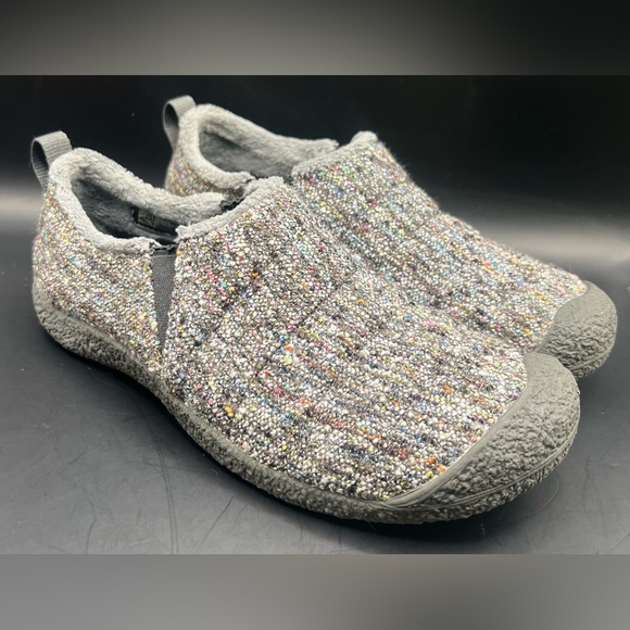 Keen-‎ Womens Cozy Slip-On Shoes - Gray, Size:9, Pre-Owned - Picture 1 of 7
